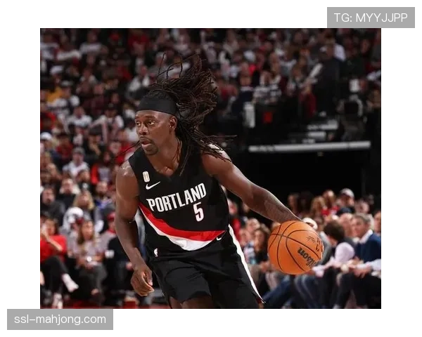 开拓者在此役中表现出色，前三节得分117分，仅次于队史最高纪录